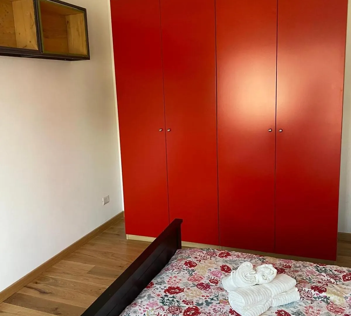 Appartamento Attico Con Balcone Roma